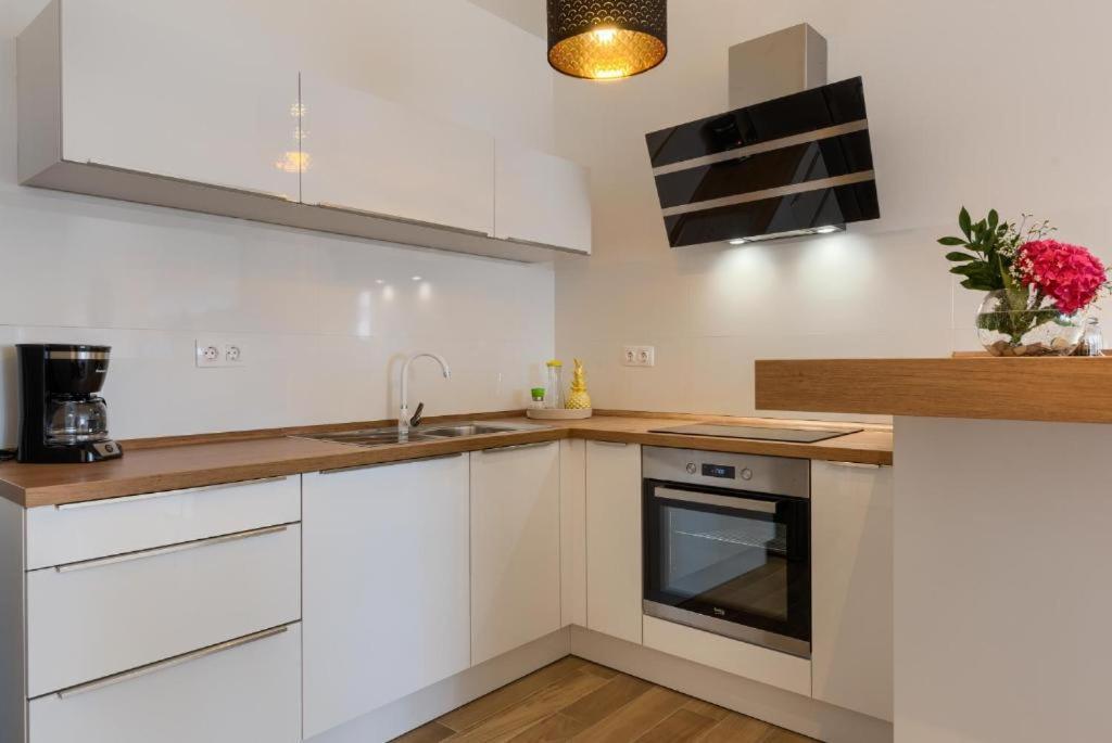 Apartments Dream In Arena 1 Pula Center Free Parking المظهر الخارجي الصورة