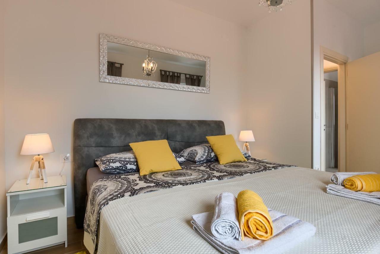 Apartments Dream In Arena 1 Pula Center Free Parking المظهر الخارجي الصورة